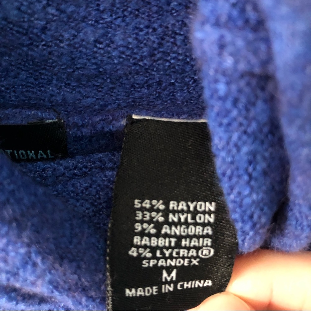 Moda International Turtleneck Sweater Blue Size Medium —#012 - Picture 6 of 7